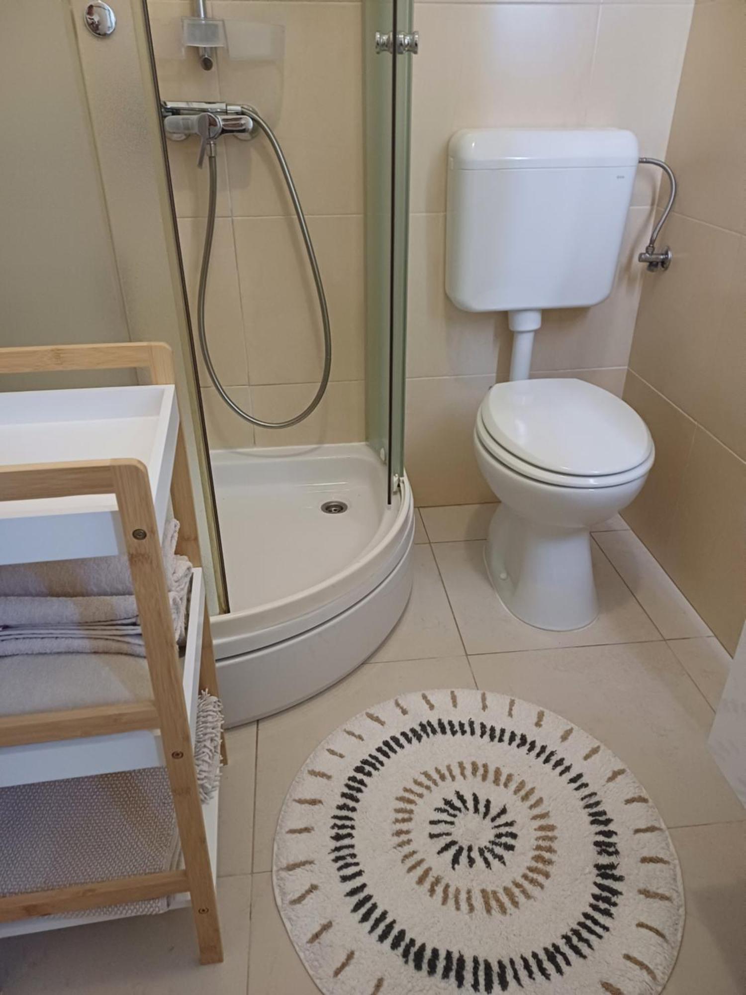 Apartment Zdenka - 100 M From The Beach โอปาติยา ภายนอก รูปภาพ